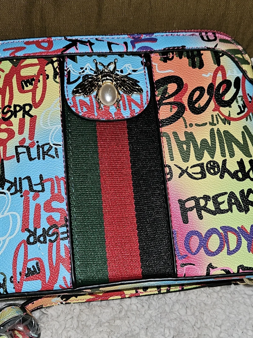 N/A vibrant multicolor
